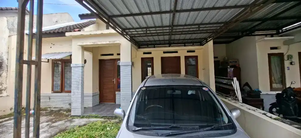 Disewakan cepat rumah di dalam perumahan
