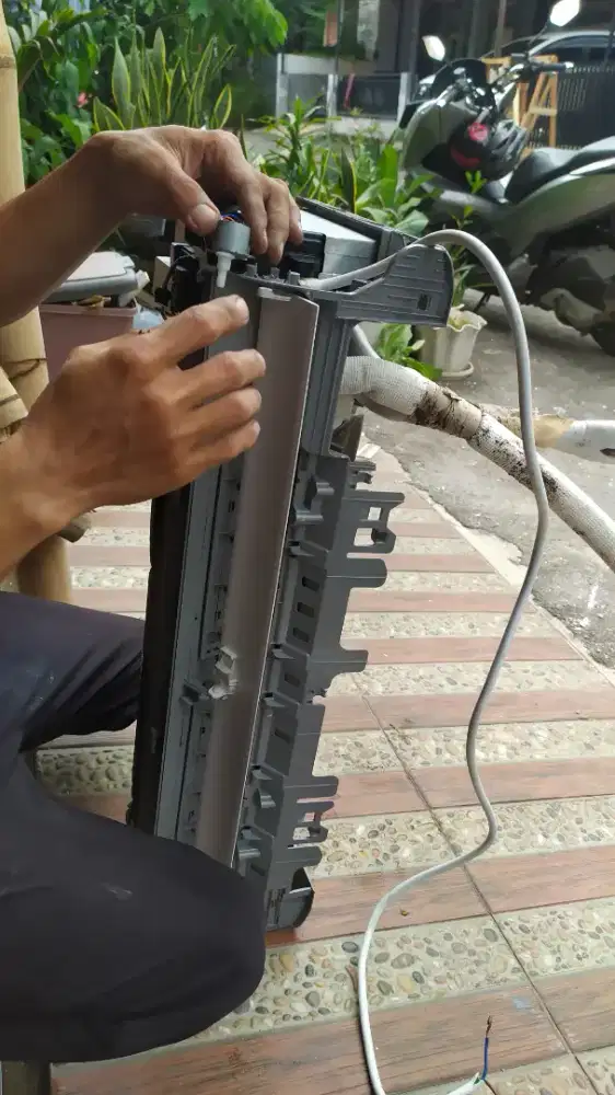 Service Berbagai Macam Elektronik