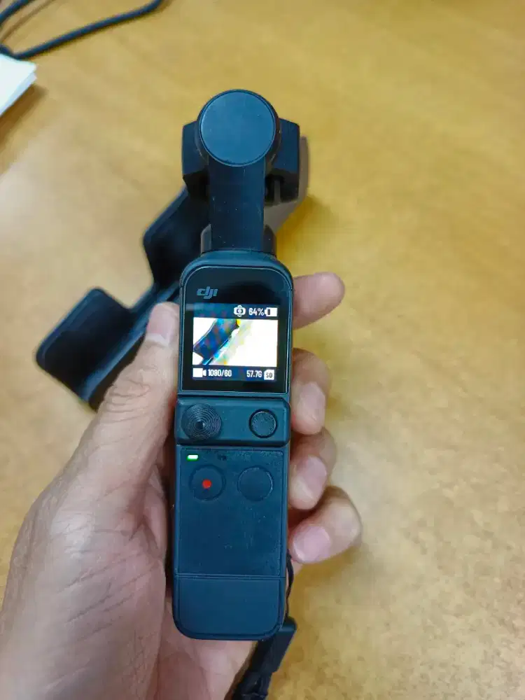 DJI Osmo Pocket 2