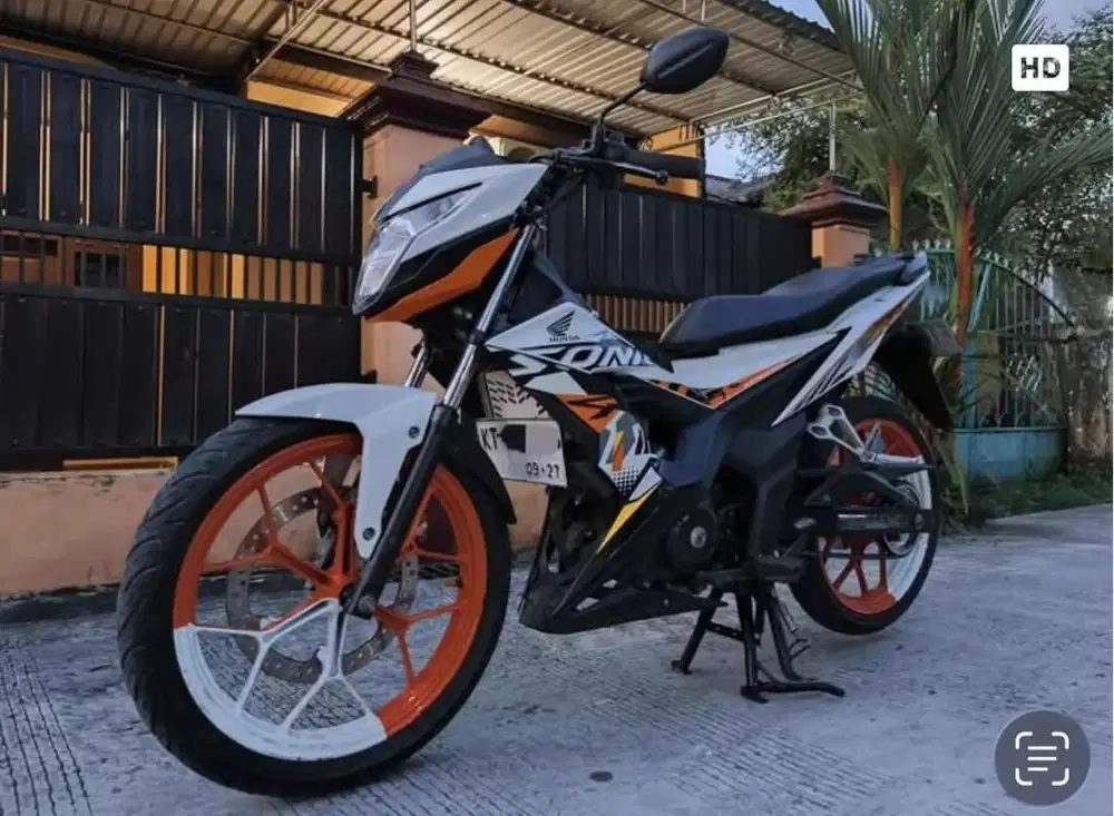 SEPEDA MOTOR NEW HONDA SONIC 150R