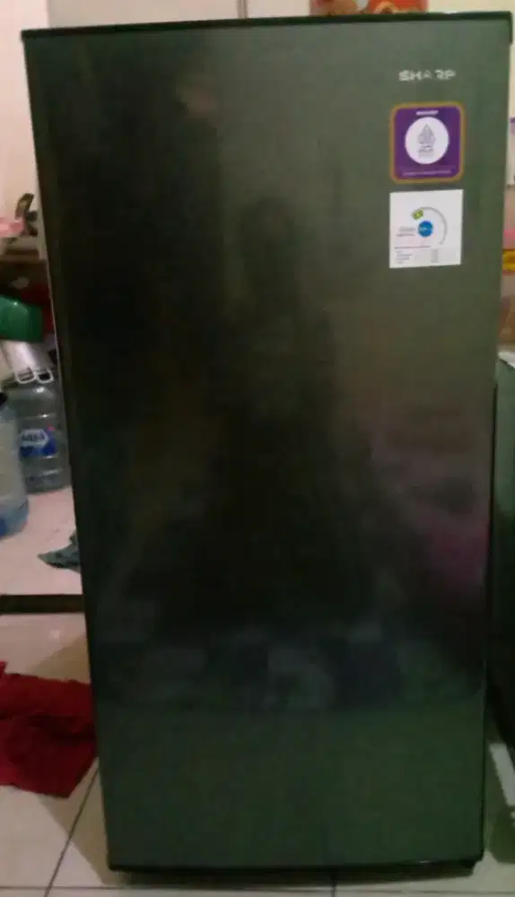 Di jual kulkas  Sharp 1 pintu tipe SJ-N182