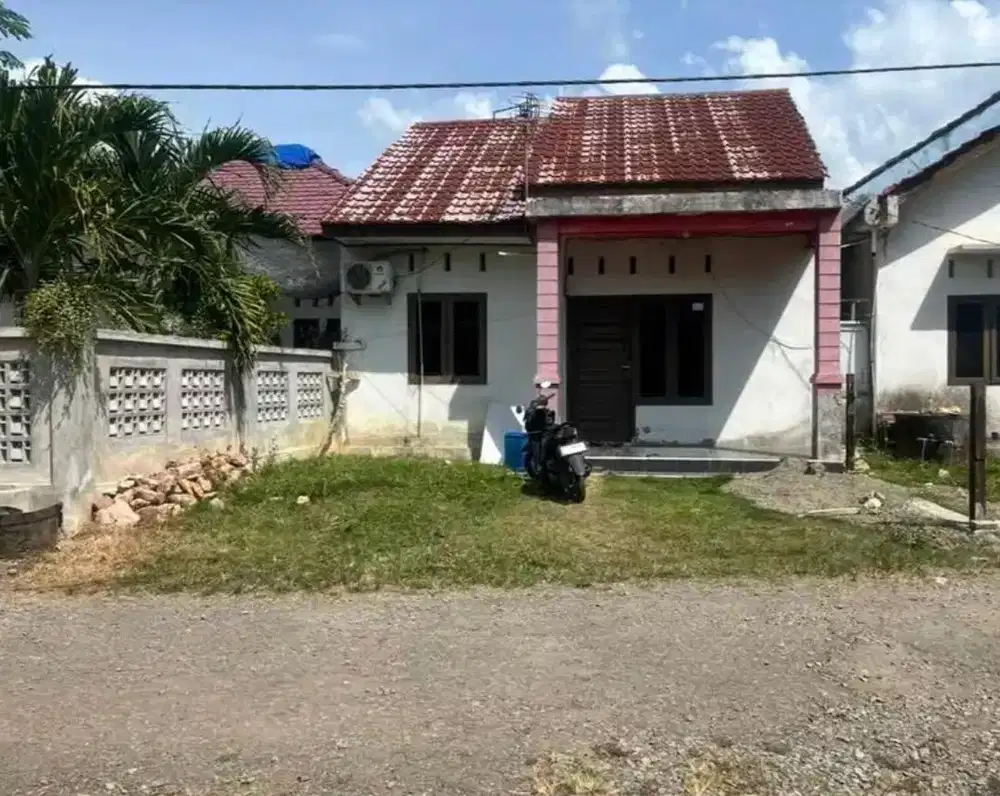 Disewkan rmh minimalis type 50 gp lamreung bayu dkt terminal bus batoh