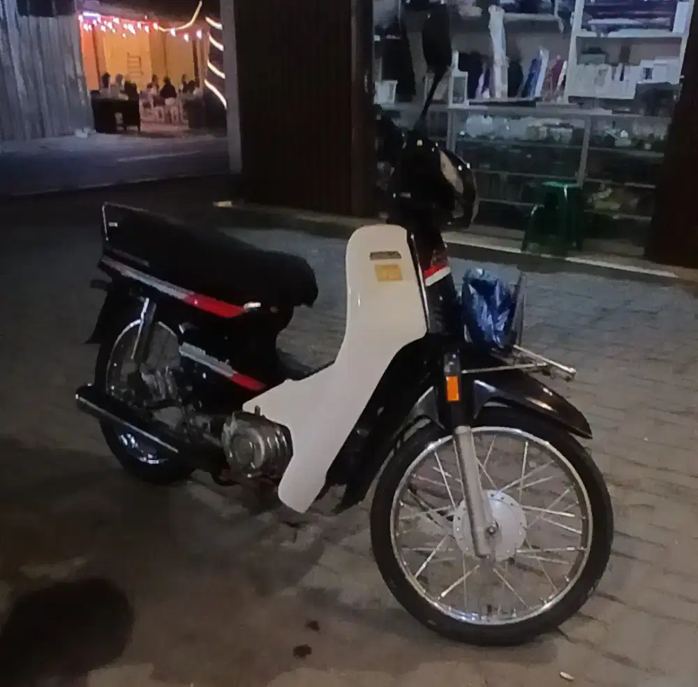 Astrea legenda 2002