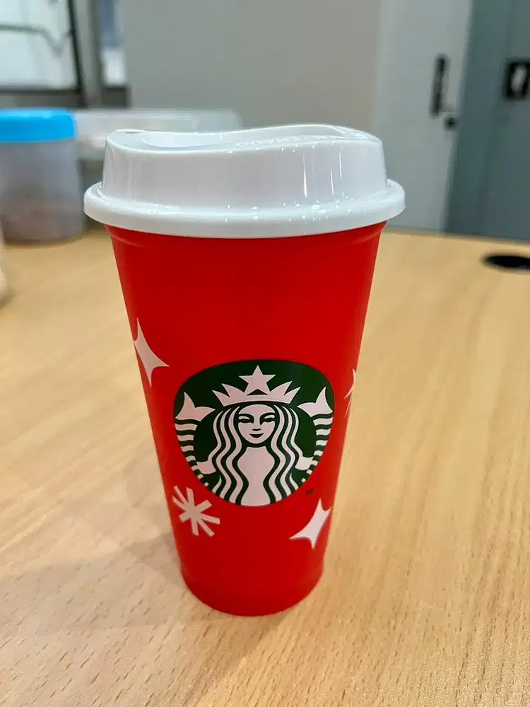 Tumbler Starbucks Reusable Cup Grande Christmas