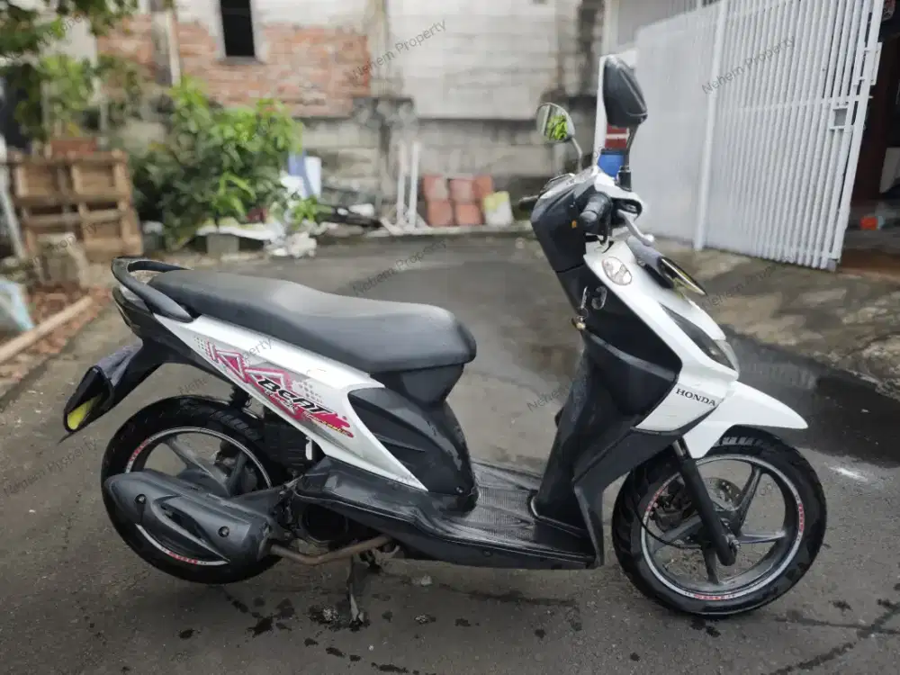 Dijuall Motor Beat karbu