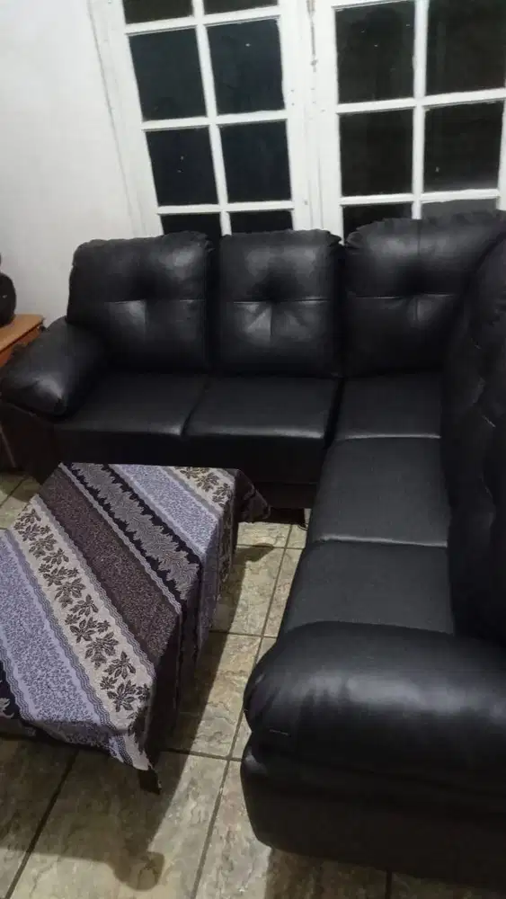 Sofa Kulit Sintesis (Oscar) L