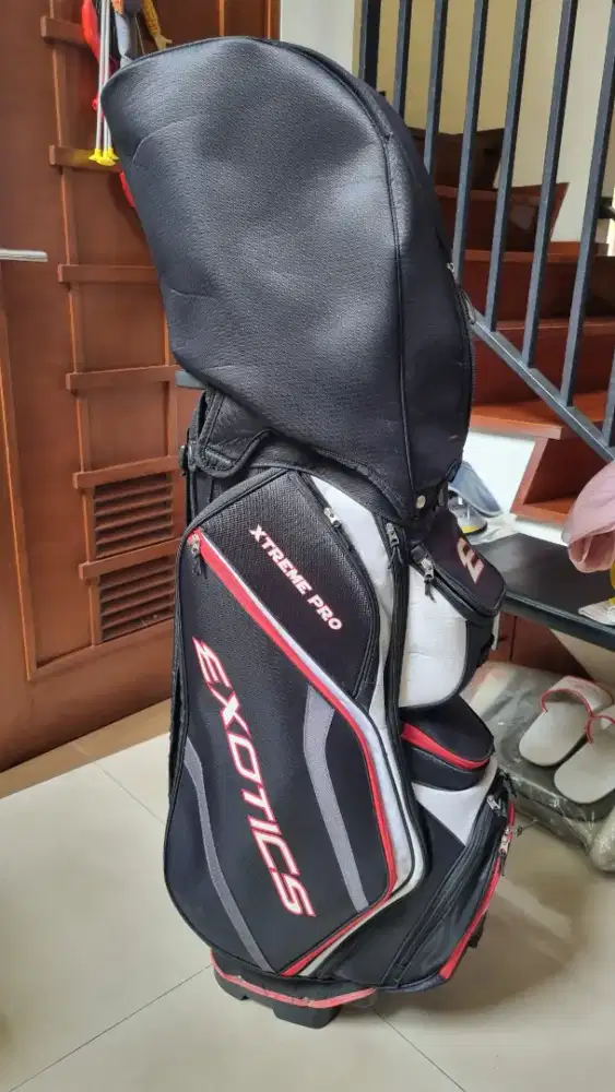Tas golf bag ukuran besar