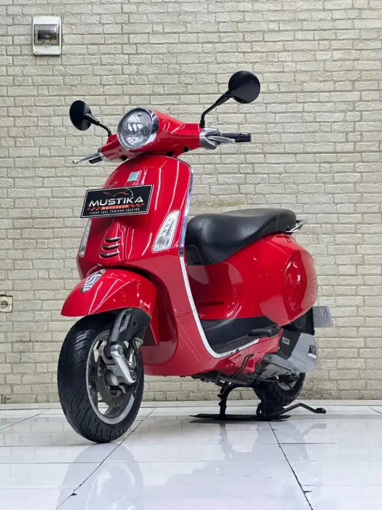 PROMO MURAH‼️ Vespa Primavera 150 Iget 2017 Red Favorit