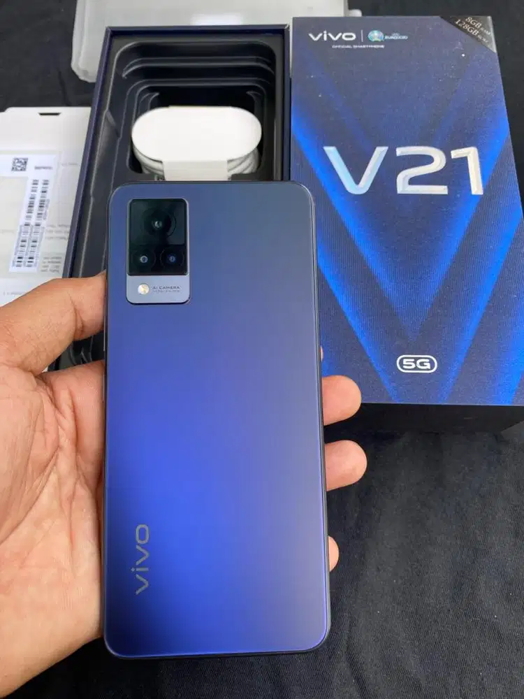 Vivo V21 5G 8/128GB Fullset Original