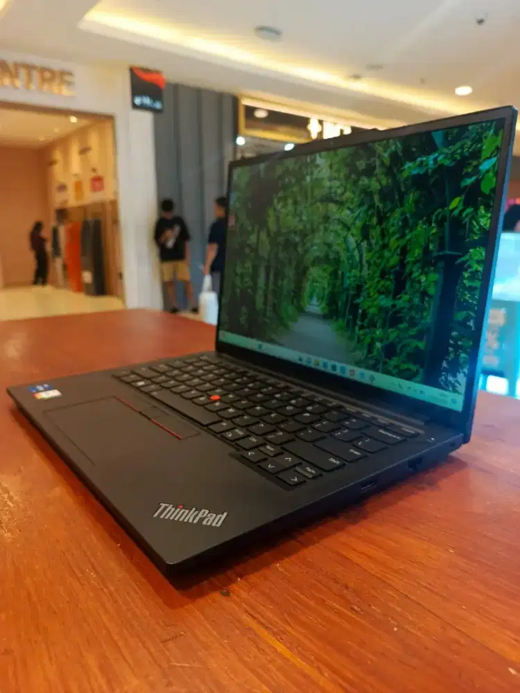 Lenovo Thinkpad E14 gen 5 2024
