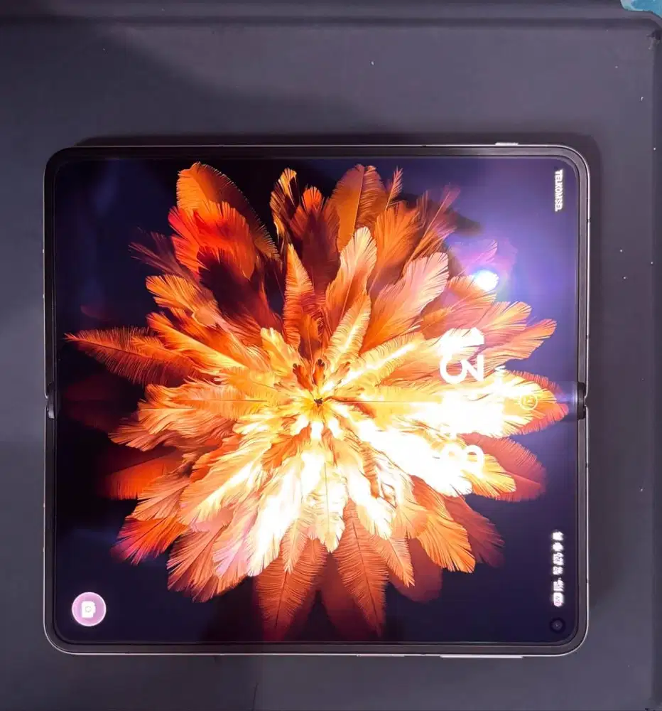 OPPO FIND N3 FOLD 16/512GB WARNA GOLD (BH 99% GARANSI AKTIF AUG 2026)