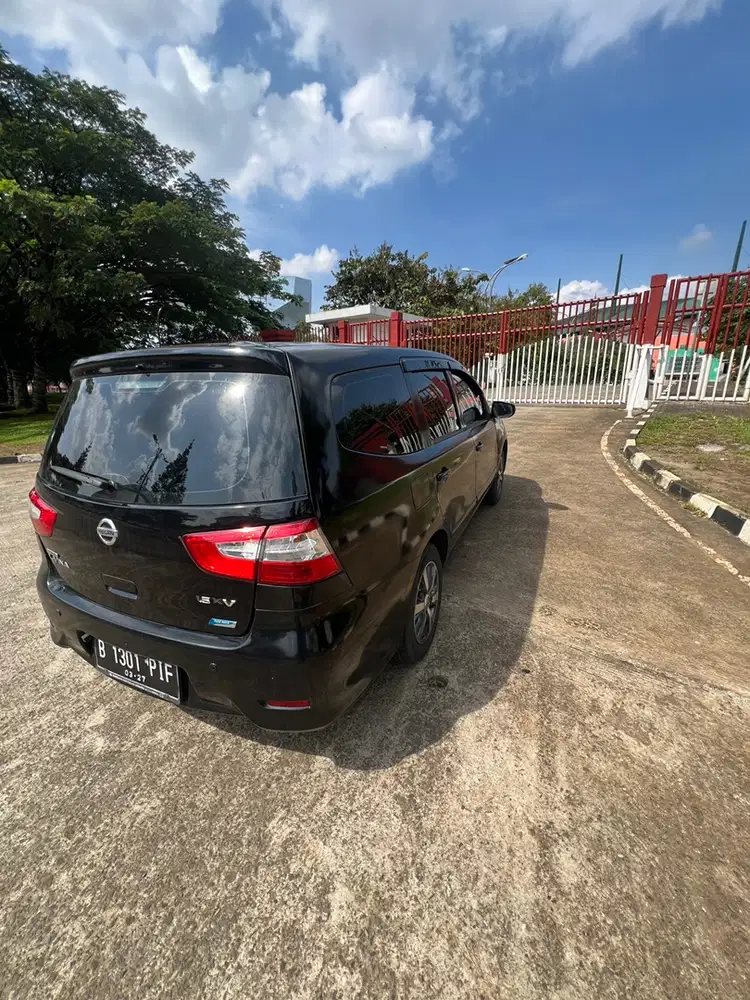 Nissan Grand livina 2017 Bensin