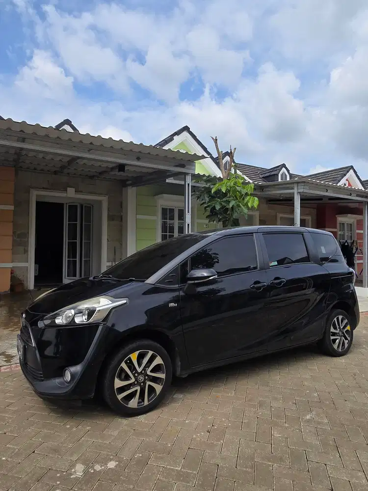 Toyota Sienta 2017 Bensin
