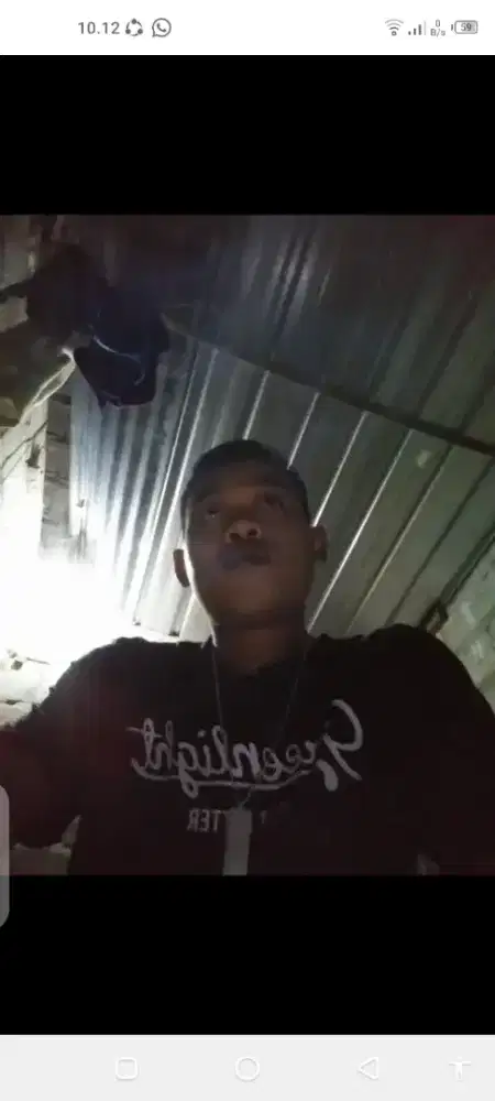 Mencari lowongan pekerjaan