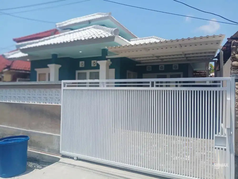 Villa didalam komplek dijual, area Benoa.