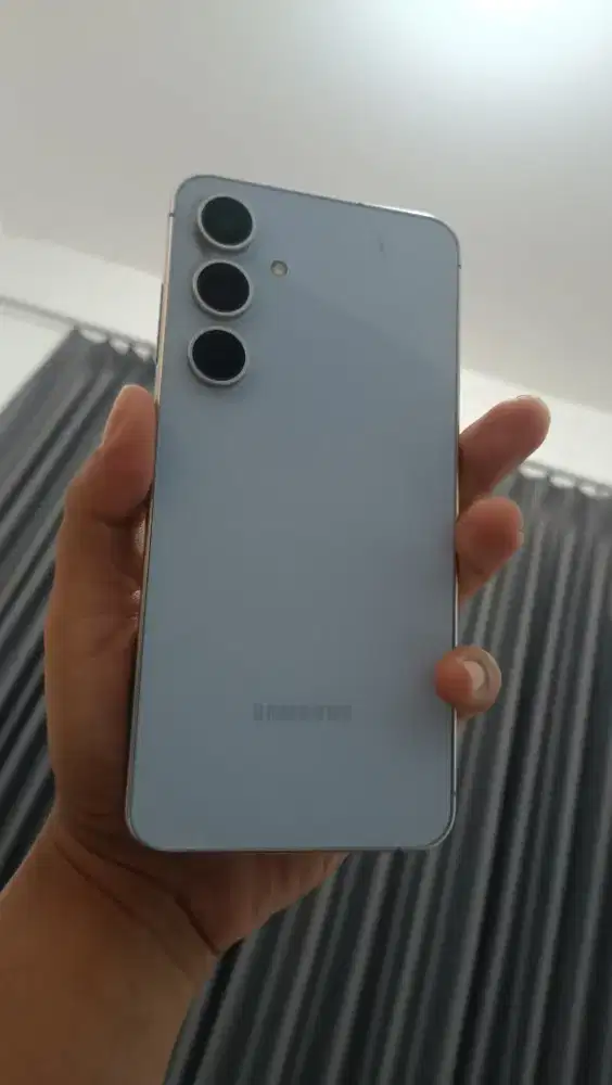 Samsung S24 FE Mulus