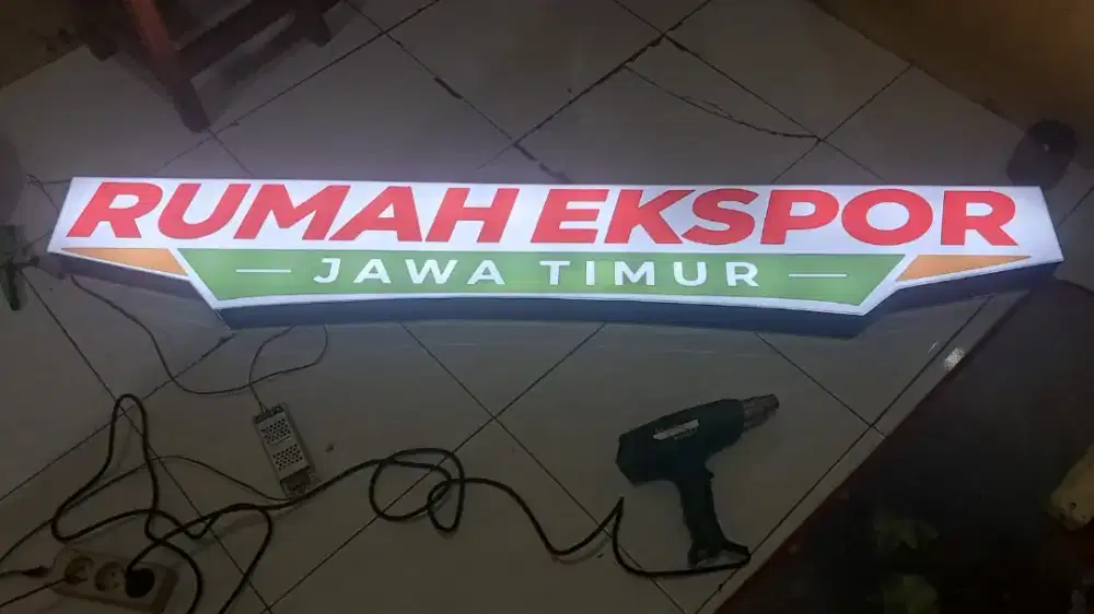 PABRIKASI NEON BOX HURUF TIMBUL LEETERSIGN LED LOW PRICE