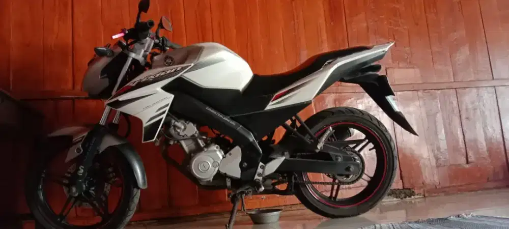 Dijual motor Vixion 2014