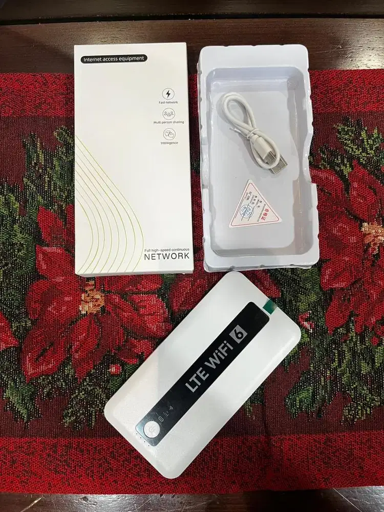MIFI Portable + PowerBank 8000mAh Model UQ160C