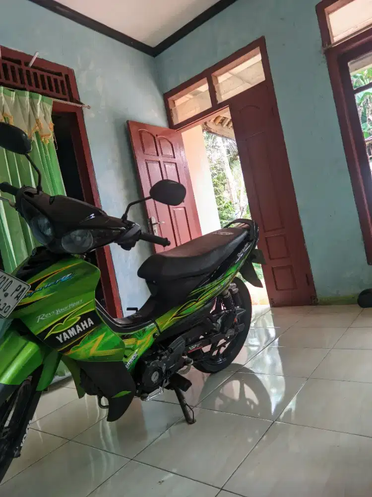 Jupiter Z 2009 Burhan Hijau Original