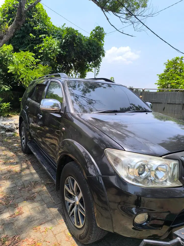 Toyota Fortuner 2010 Diesel