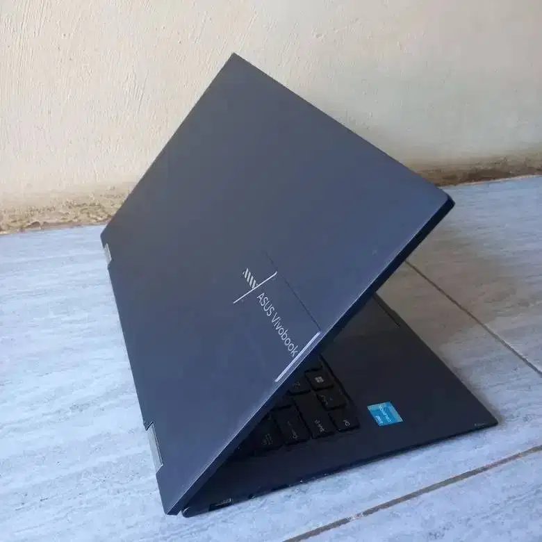 Laptop Asus vivobook Go 14 Flip TP1400KA