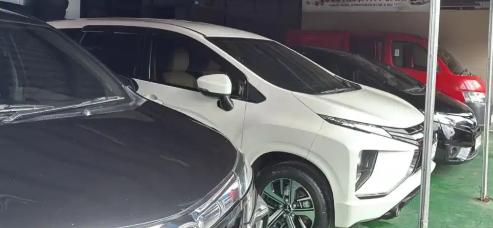 Di butuhkan tukang poles mobil