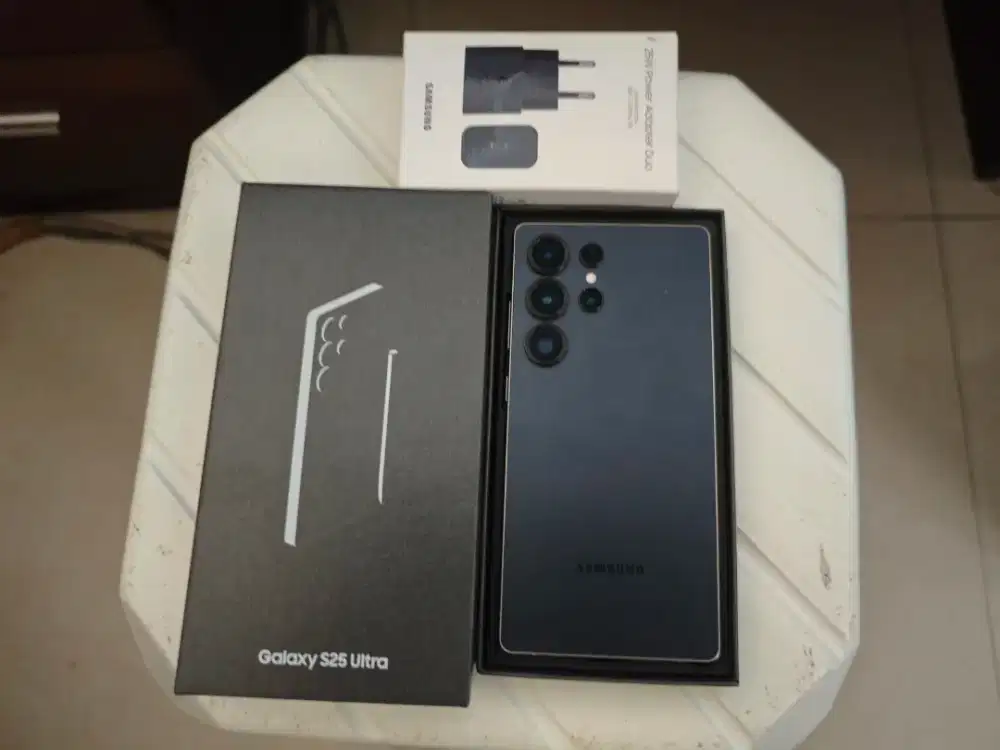 Samsung S25 ultra 512gb