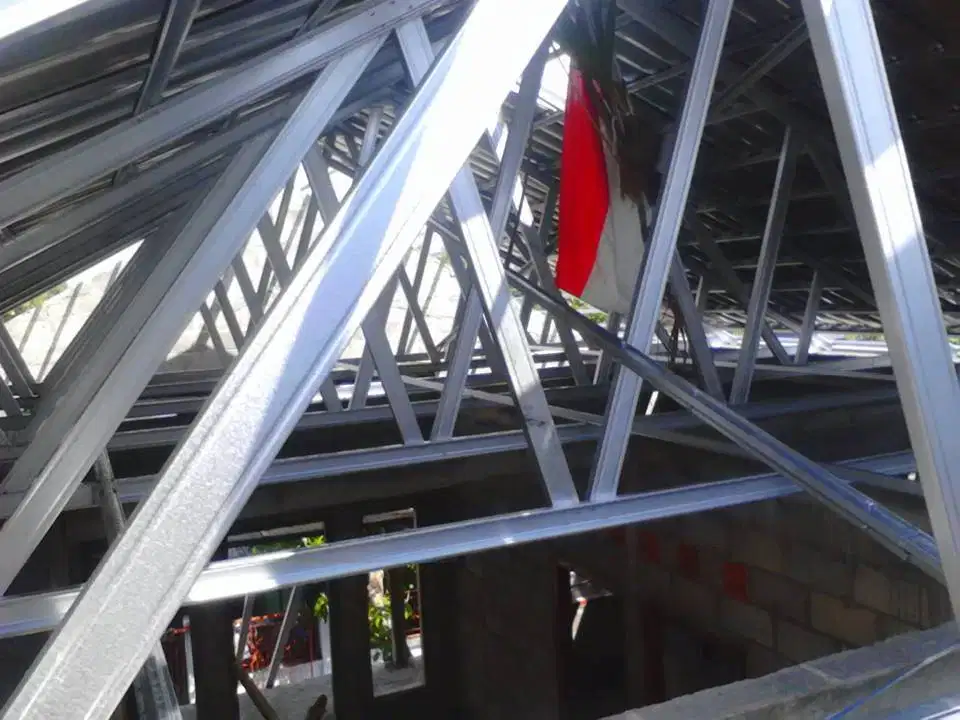 Baja Ringan Konstruksi Atap Yang Awet Cocok Utk Rumah Anda