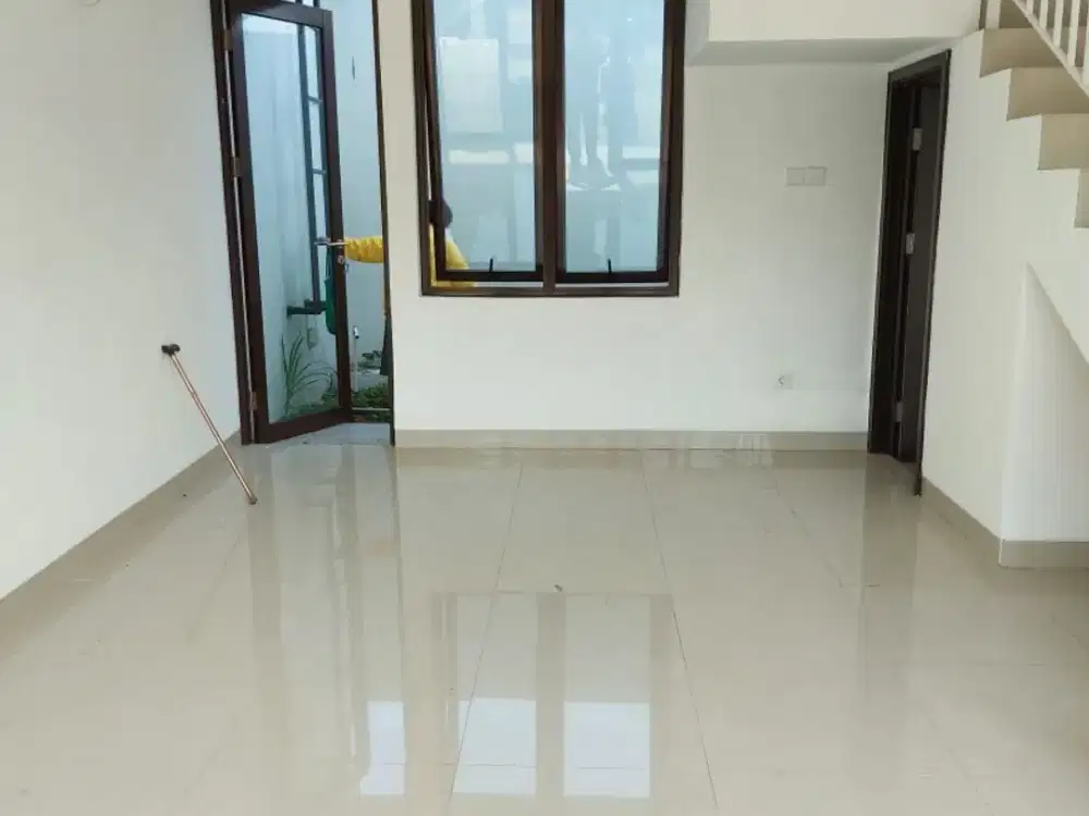 Ruko Savoy 2 Lantai Siap Pakai di Jakarta Garden City, Cakung, Jakarta Timur