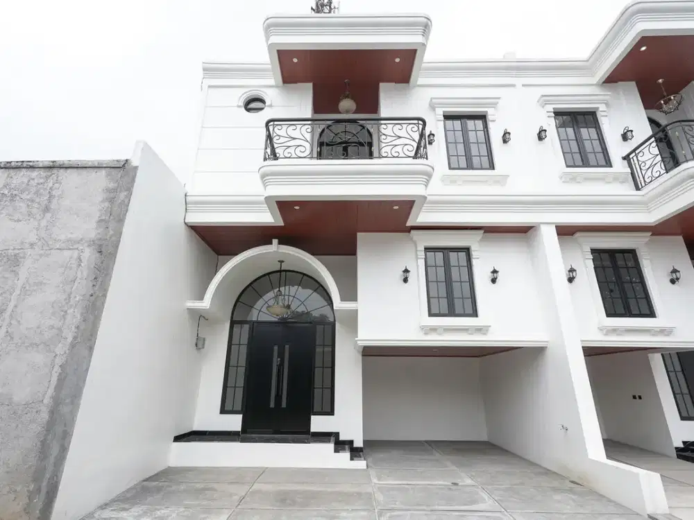 Rumah LB 120 Hadap Timur 12 Mnt ke Plasa Cibubur Siap KPR J-39807