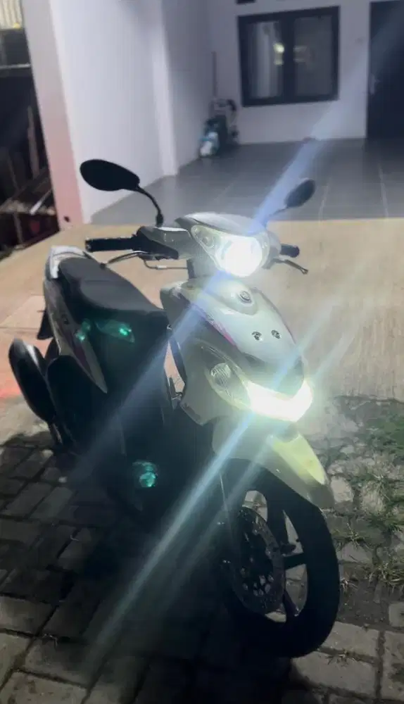 Mio Smile Putih 2009