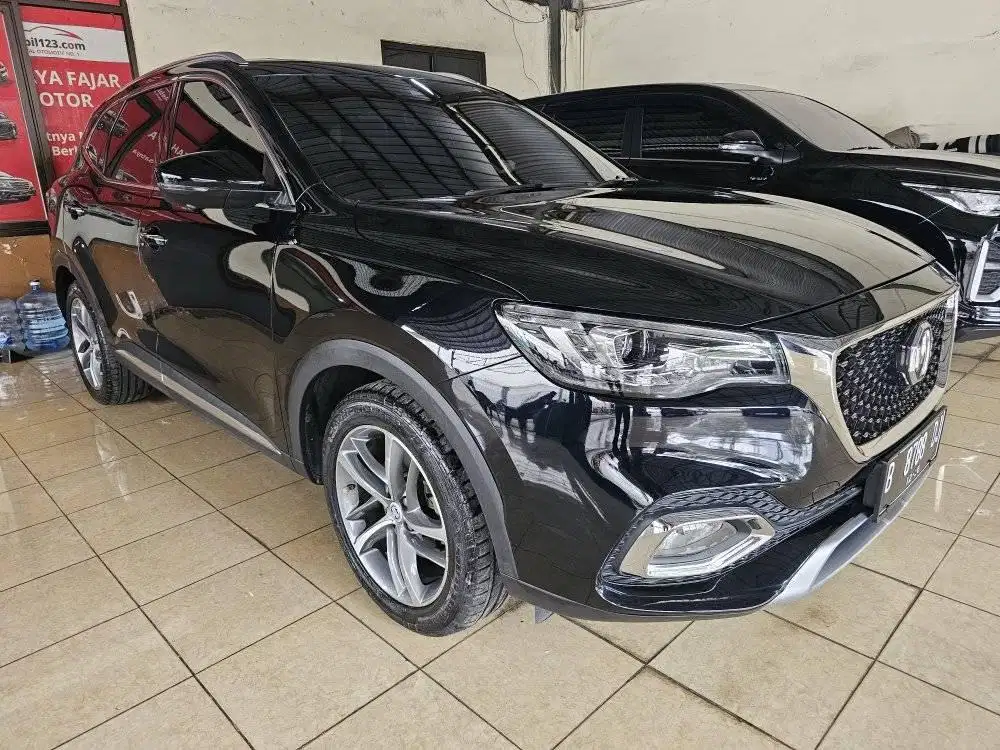 MG HS Magnify I-Smart 2021 Hitam