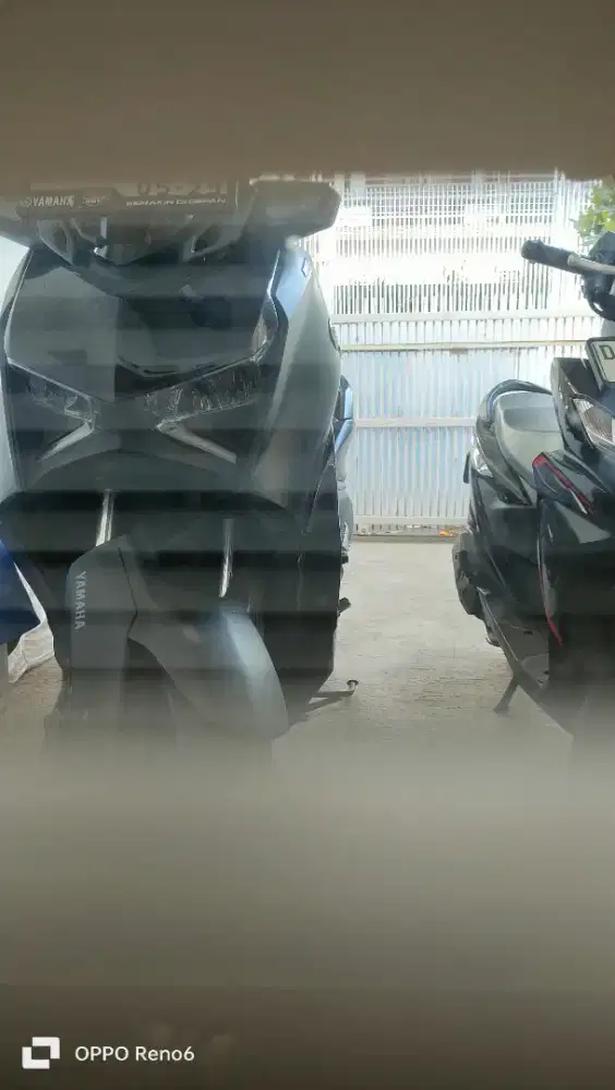 Xmax Connected Black Velg Blue Murah