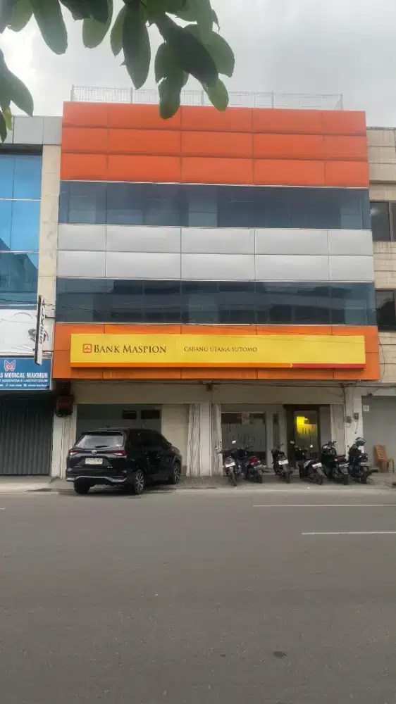 Dijual Cepat Ruko Dengan Lokasi Yang Sangat Strategis