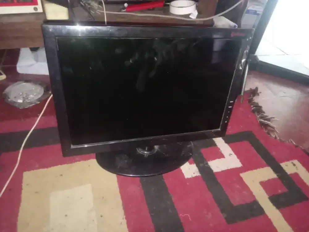 Monitor 15inch untuk pc komputer vga