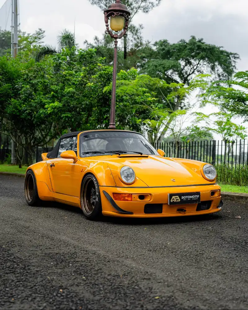 Porsche 911 Carrera Cabriolet 3.6 (964) RWB Indonesia #11 “Tozoku”