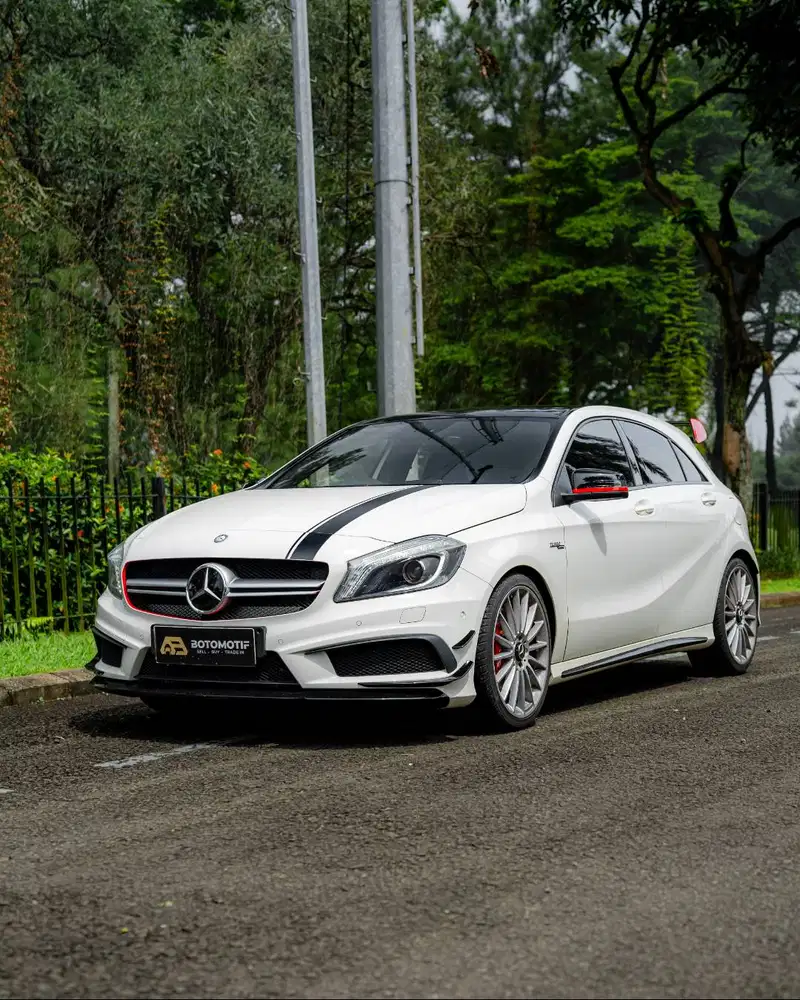 Mercedes-AMG A45 4MATIC Hatchback Edition 1 2013