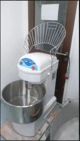 DIJUAL DOUGH MIXER DH-50A – MESIN ADONAN ROTI SIAP PAKAI!