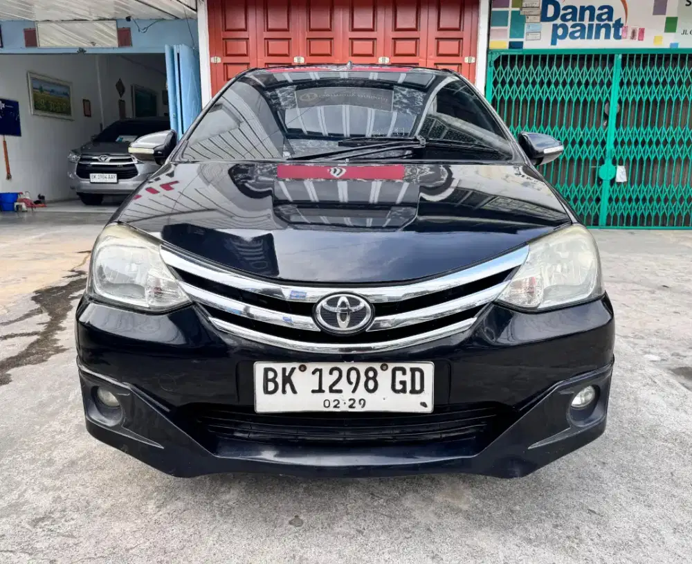 Toyota Etios Valco 1.2 G Manual 2014