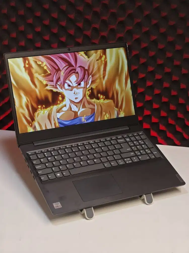 Lenovo V15 i5-1035G1 SSD 256GB RAM 8GB Bonus Mouse