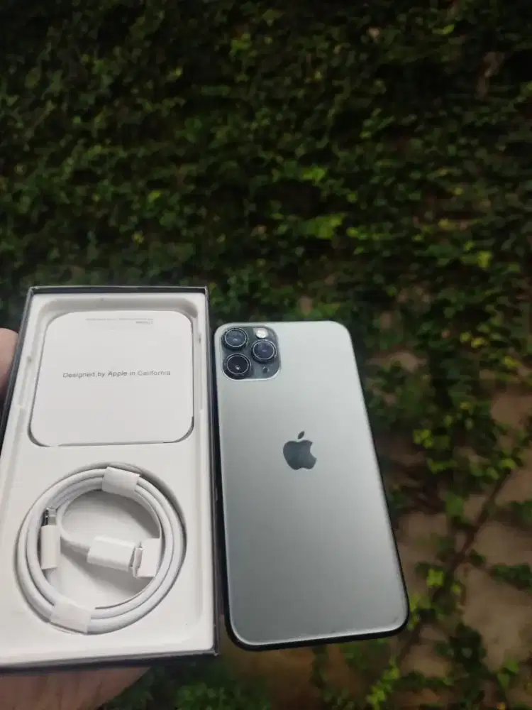 iPhone 11 pro 256gb sisa apple