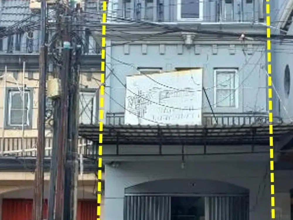 Ruko Landmark Delta 3 ½ Lantai Strategis Di Nol Raya Panjangjiwo Permai dekat Rumahsakit Ubaya Ramai cocok untuk semua usaha