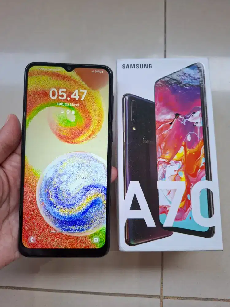 Samsung A70 Bekas