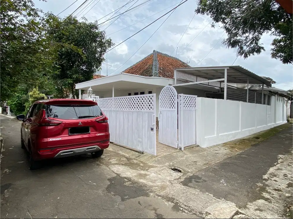 Di Jual cepat rumah di sempur dekat Istana Bogor