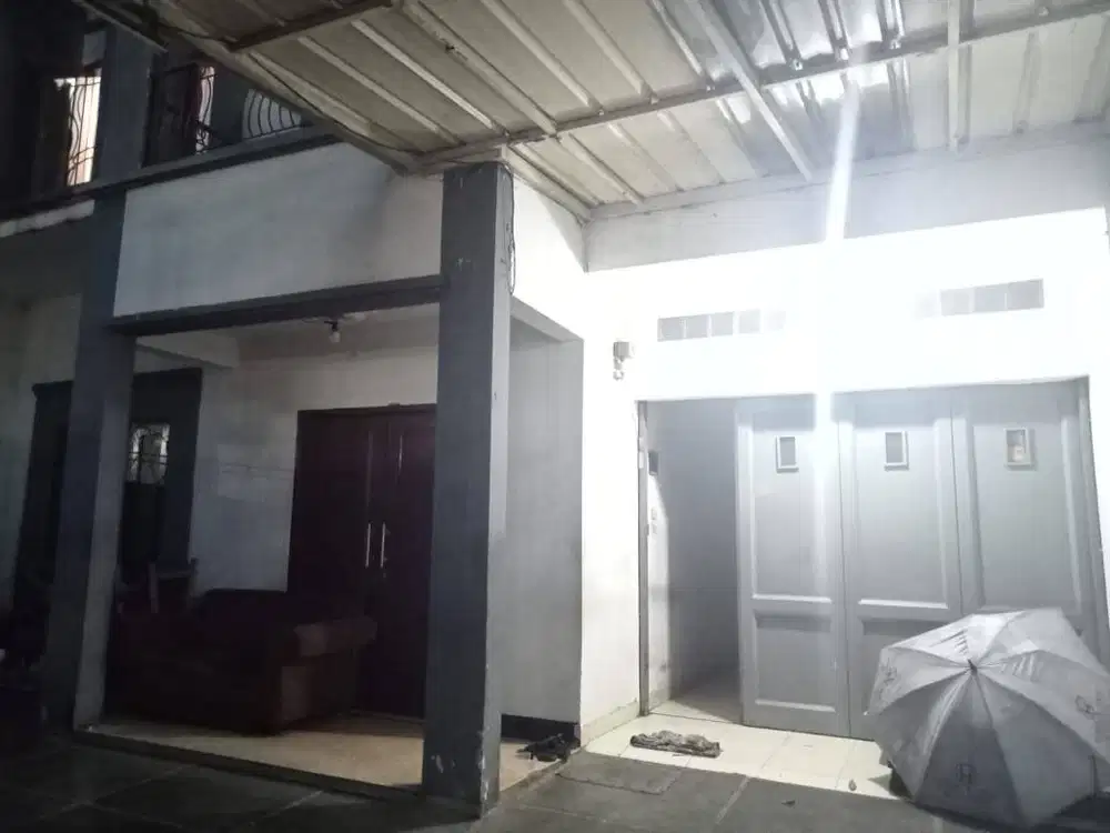 Disewakan Rumah 2 Lantai di Terusan Jalan Jakarta Antapani Bandung