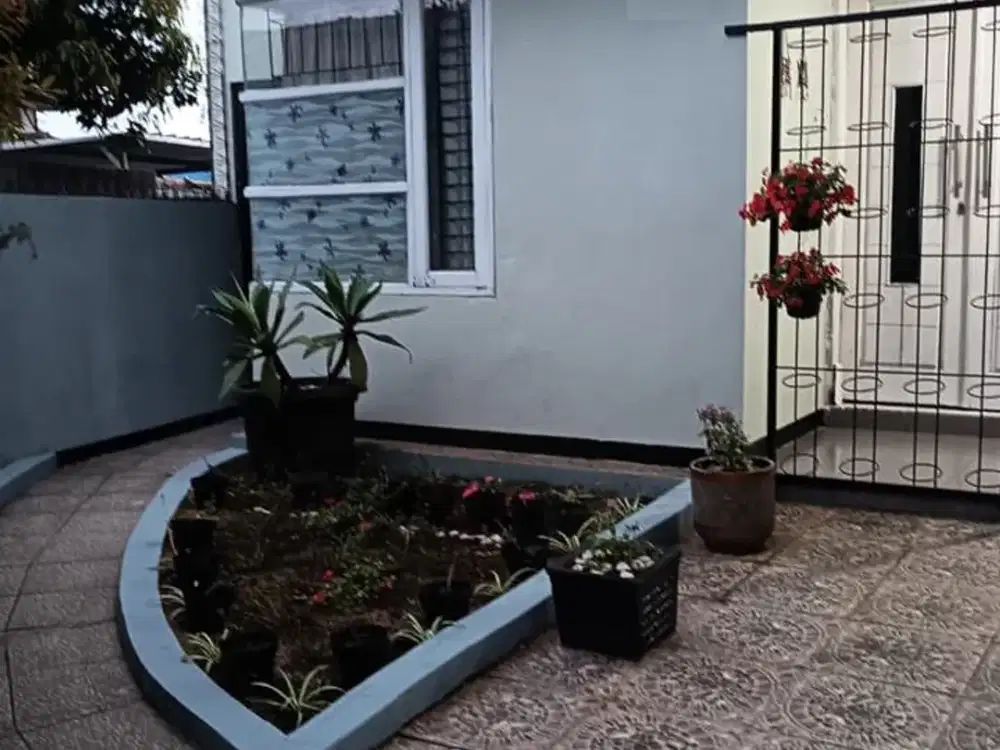 Disewakan rumah Siap huni jalan Padasuka dekat saung Udjo Bandung