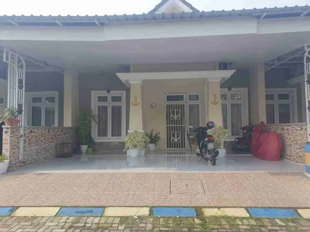 RUMAH CANTIK DI CLUSTER JASMINE PARK PLAMONGAN INDAH SEMARANG