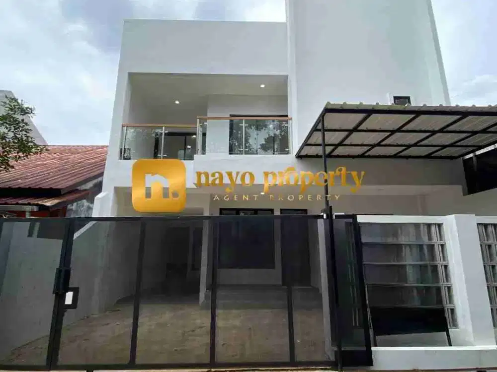 Rumah Baru Renovasi Tanah Luas Dalam Komplek Strategis Dekat Tol di Jagakarsa