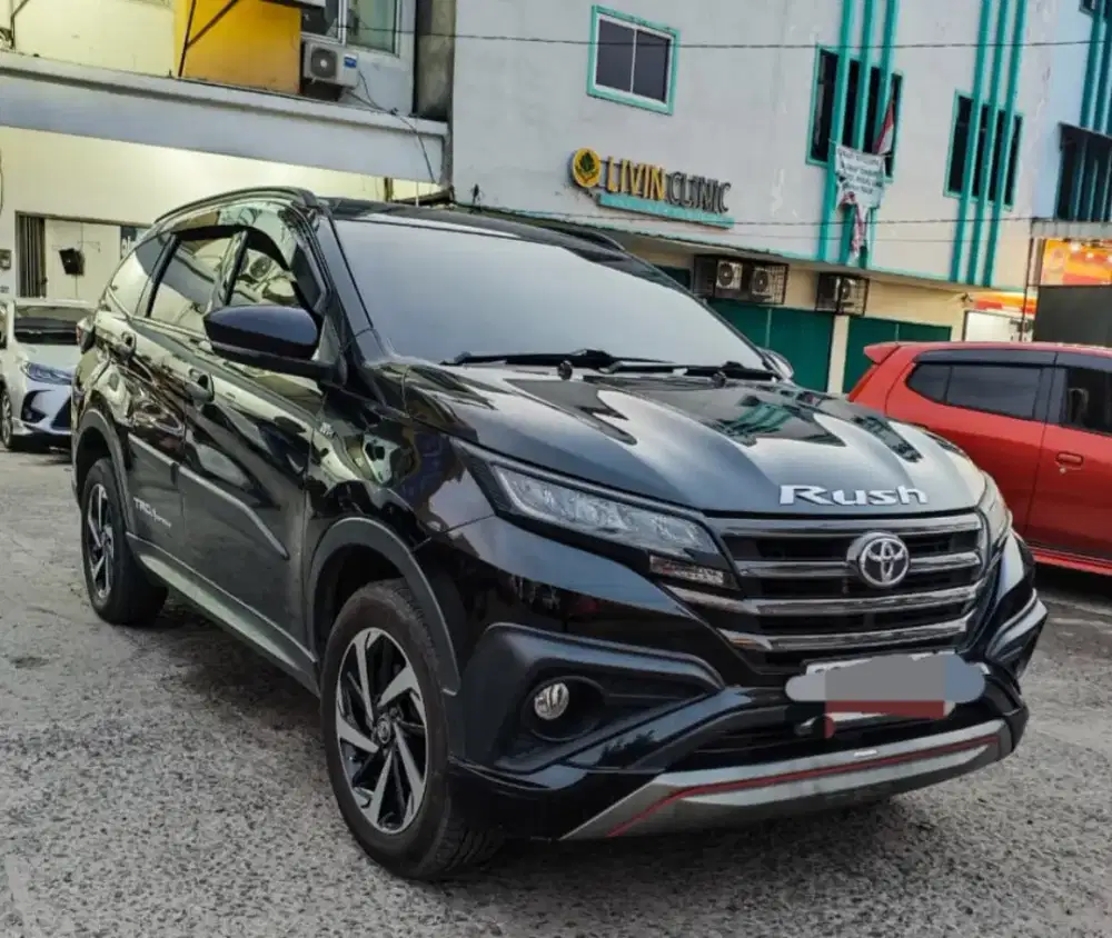 Rush TRD manual 2020 hitam istimewa dp 22 jt